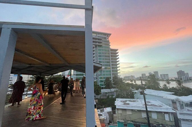 Learn Salsa in San Juan - Vivid beginner lesson - The Value and Practicalities