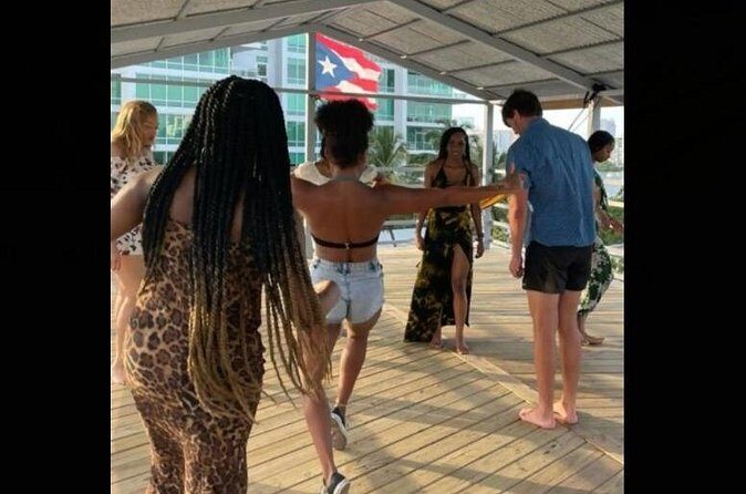 Learn Salsa in San Juan - Vivid beginner lesson - The Sum Up