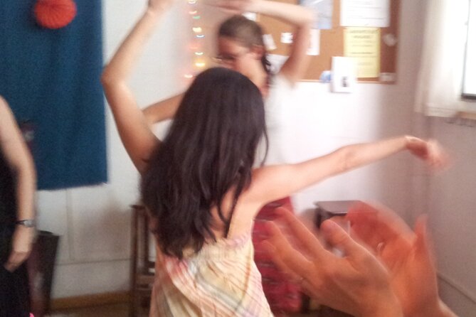 Learn to Dance Flamenco From Zero: Fun Beginners Dance Class - Instructor and Teaching Approach