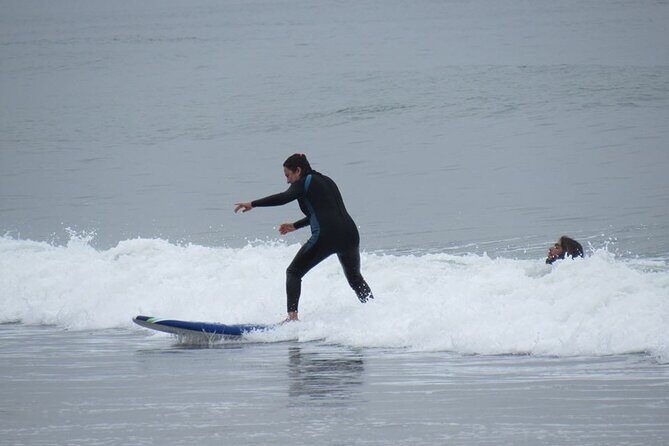 Learn to Surf or Watch Private Lesson for Beginners & Kids - The Experience from a Traveler’s Perspective