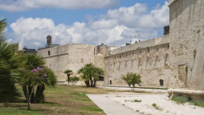 Lecce Audioguide - Travelmate App for Your Smartphone - User Experience and Reviews