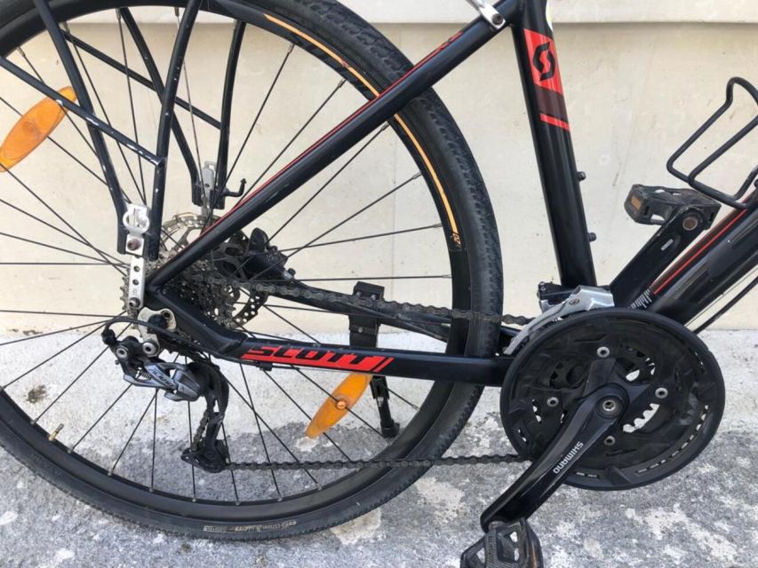 Lecce: Bike Rental (City, Trekking, E-Bikes) - Bike Types and Features