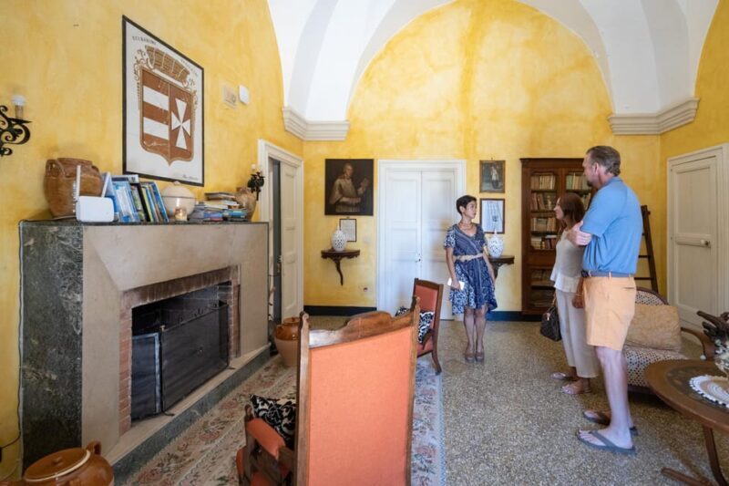 Lecce: Golden Vine Escape - Sunset Picnic & Wine Tasting - Practical Details