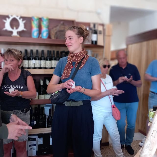 Lecce: Guided Tour & Wine Tasting by Rickshaw - Who Should Consider This Tour?