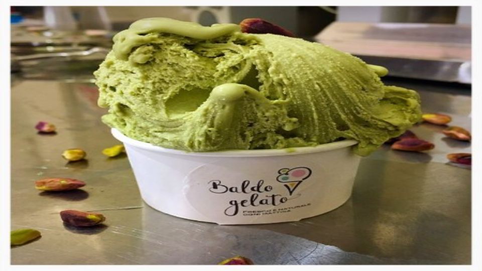 Lecce: Guided Tour With Artisanal Ice-Cream Workshop - Porta Napoli: Architectural Marvel