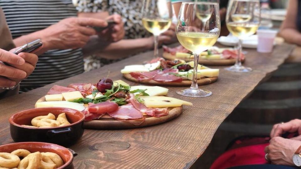Lecce: Guided Wine Tour by Bike With Wine Tasting - Key Points