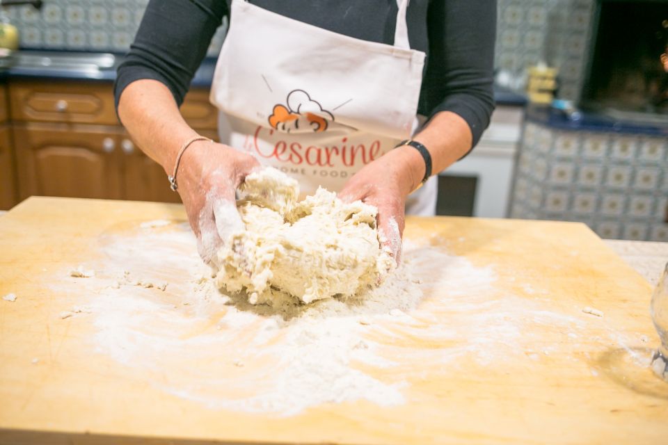 Lecce: Pasta & Tiramisu Cooking Class at a Locals Home - Key Points