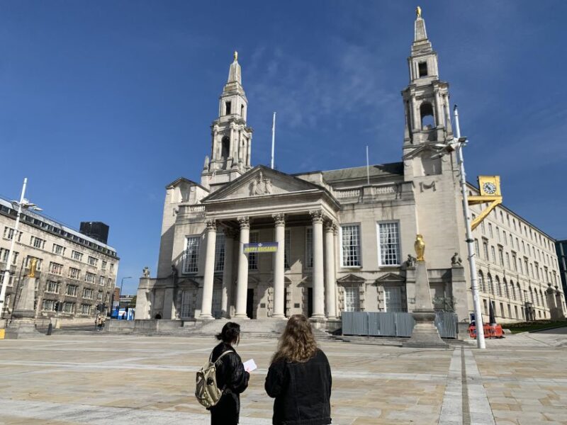 Leeds: Daily Guided City Center Walking Tour (10:30am) - Accessibility and Cancellation