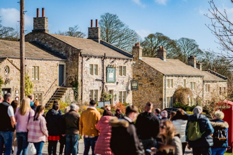 Leeds: Emmerdale Village Set Guided Tour - Accessibility Features