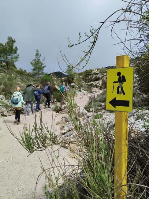 Lefkada : Hike to Eglouvis Fields of Flavor - An Introduction to Lefkada’s Hidden Corners