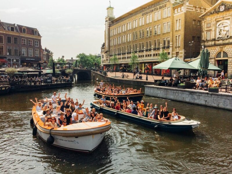 Leiden: Guided City Canal Cruise - Experience Highlights