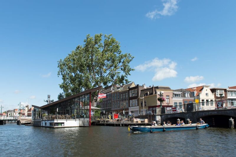Leiden: Guided City Canal Cruise - Important Information
