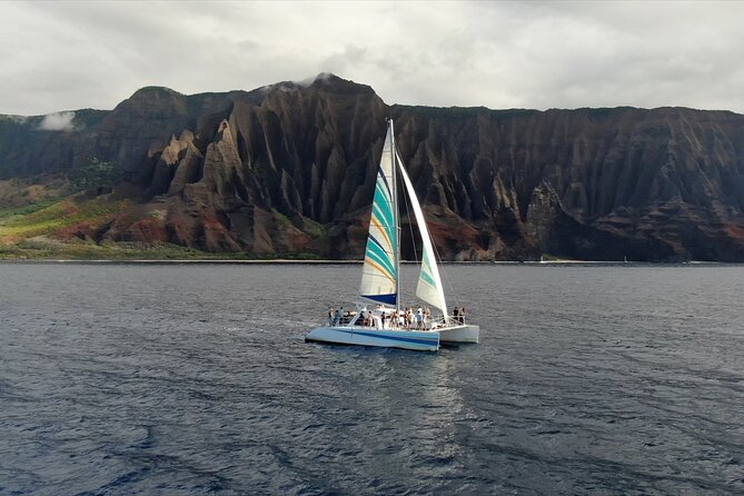 Leila Na Pali Sunset Dinner Sail - Experience on the Catamaran