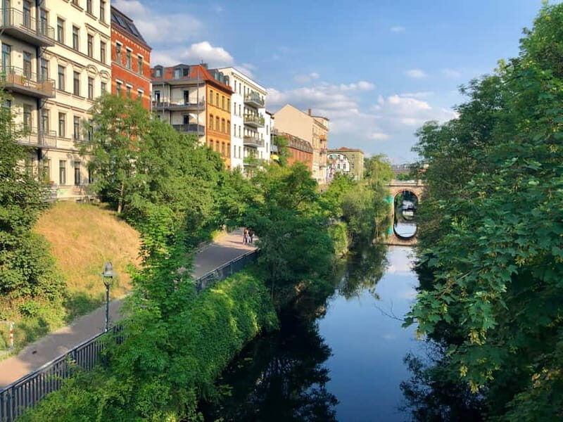 Leipzig: ENGLISH Segway tour (Sightseeing & driving fun) - Riding Experience and Group Dynamics