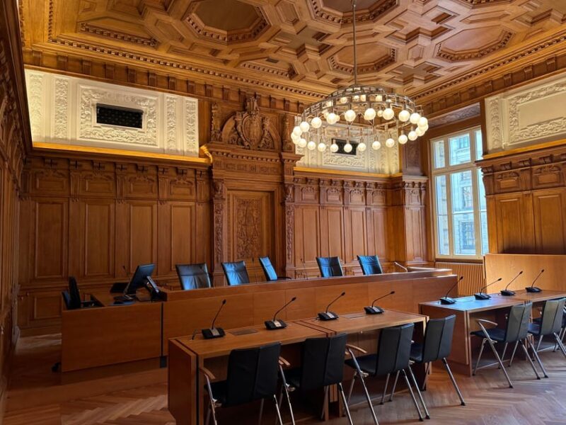 Leipzig: Guided tour of the Federal Administrative Court - Discovering the Building’s Grandeur