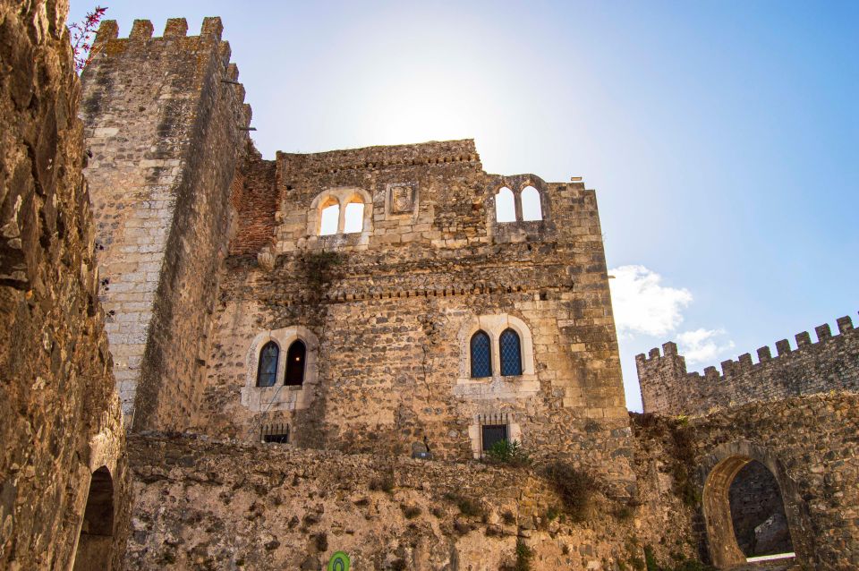 Leiria: Highlights Walking Tour - Official Guide - Key Points