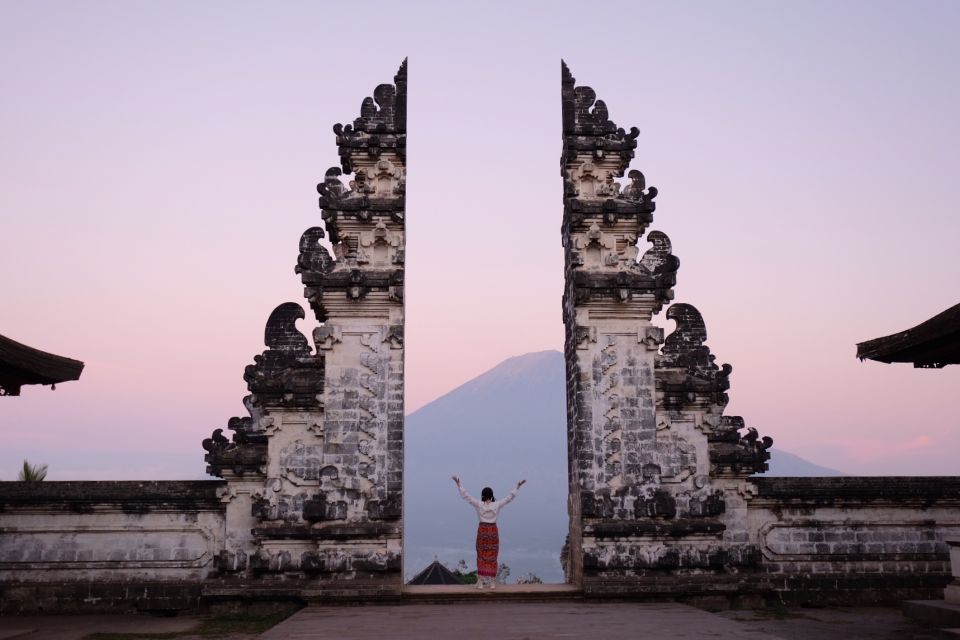 Lempuyang Gate of Heaven: Day Trip With a Photographer - Tukad Cepung Waterfalls