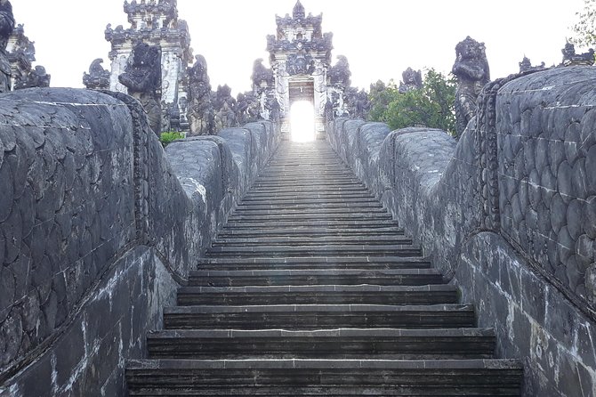 Lempuyang Temple Entrance Ticket All Inclusive - Inclusions of the Package