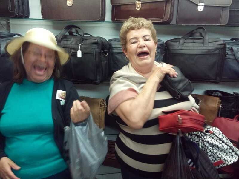 Leon: Shopping Safari Tour - Authentic Experience and Practicality