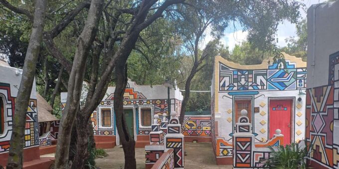 Lesedi Cultural Village Tour - Exploring African Cultures