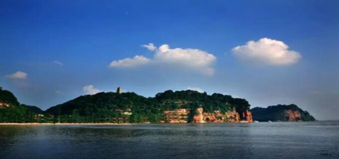 Leshan Buddha, Tea House&Mt. Emei 2 Days Private Tour - Frequently Asked Questions