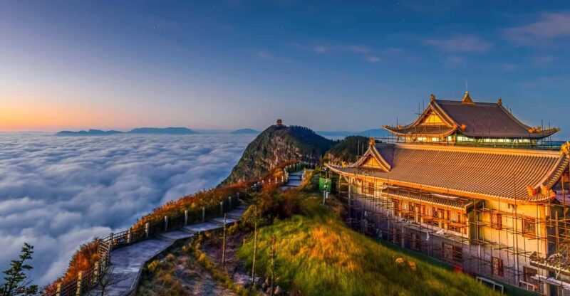 Leshan Giant Buddha and Emei Mountian 2 Days Tour - Good To Know