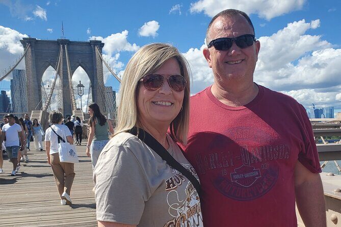 Let's take a walk across the iconic Brooklyn Bridge - The Brooklyn Bridge Walk: An In-Depth Look