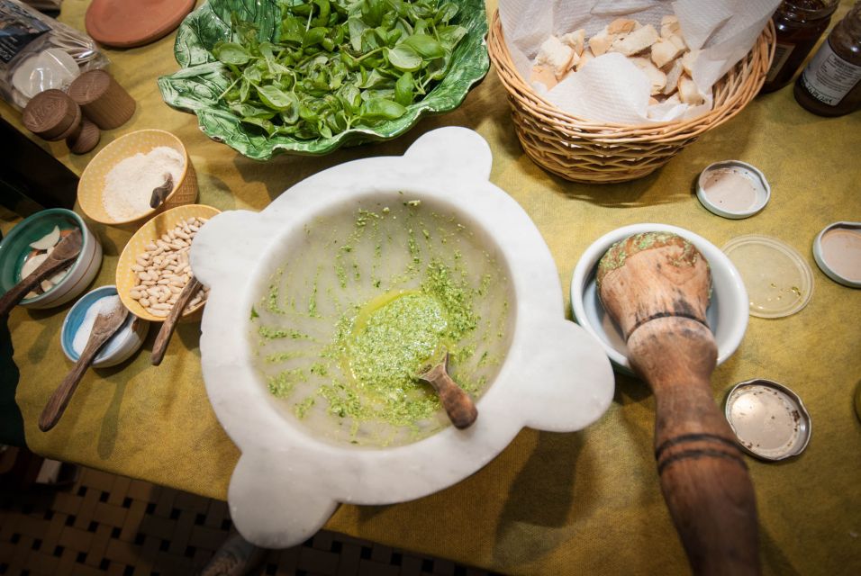 Levanto: Pesto-Making Class - Experience Details