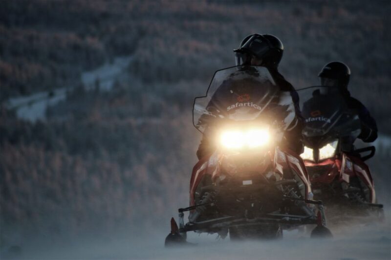 Levi: Evening Snowmobile Safari - Key Points
