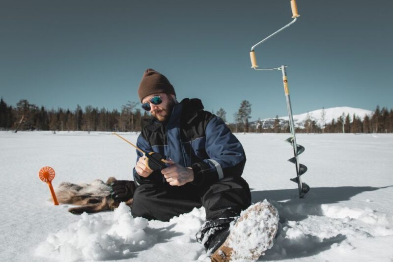 Levi: Finnish Ice Fishing Tour by Car - An In-Depth Look at the Tour