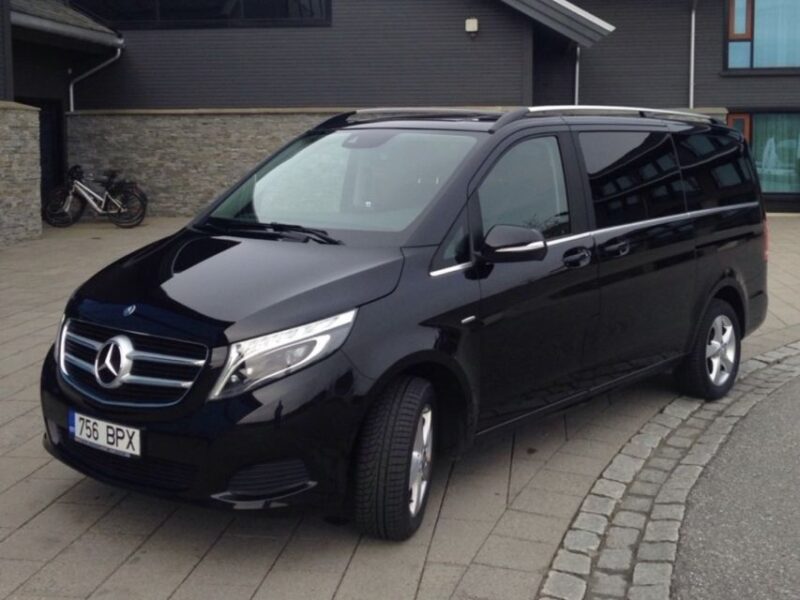 Levi: Private Airport Transfer - Experience During the Ride