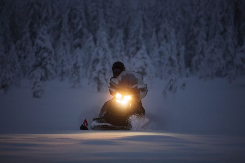 Levi: Snowmobile Tour to Snow Village - An Authentic Arctic Adventure in Levi