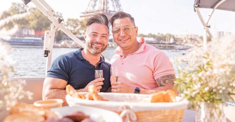 Lgbtqia+ Proposal / Private Boat Tour +1h Photographer - Scenic Boat Tour Details