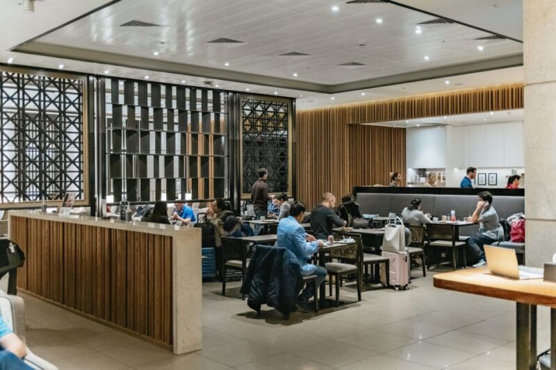 LHR London Heathrow Airport: Plaza Premium Lounge - Important Information