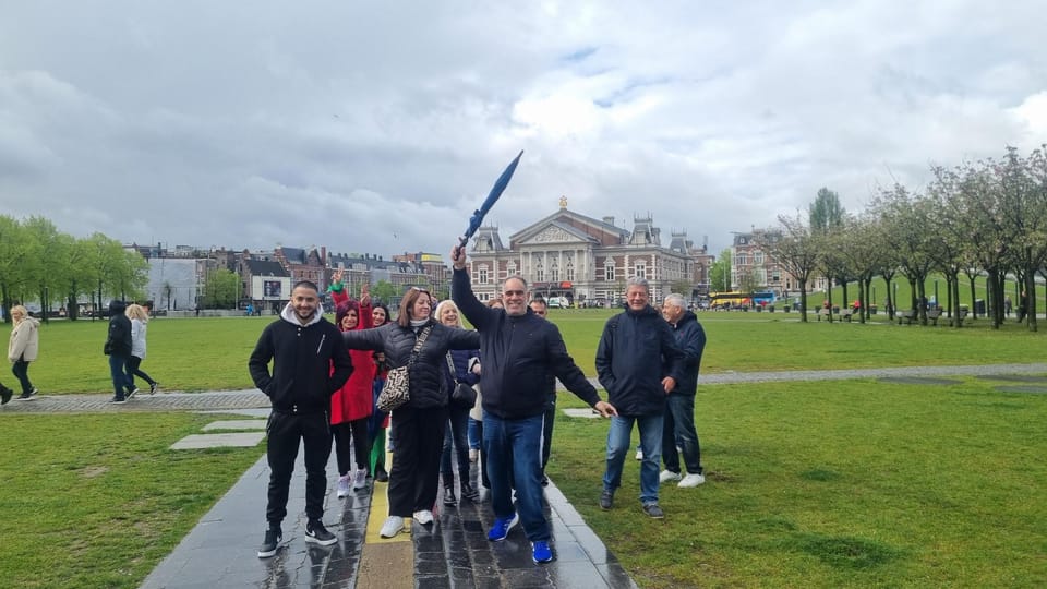 Liberal Amsterdam: Small-Group Walking Tour & Anne Frank VR - What Makes This Tour Stand Out?  