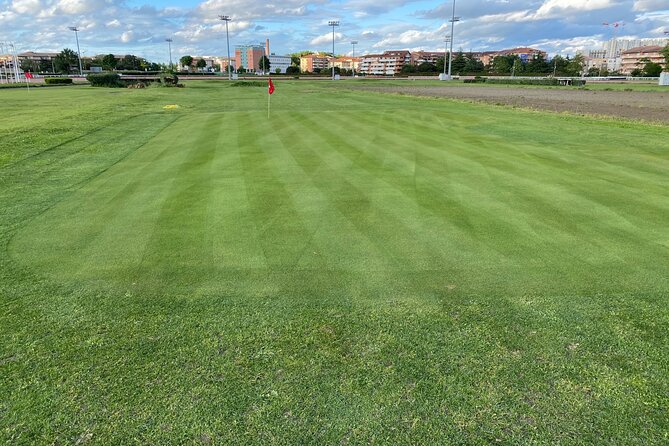 Life-size 9-hole Mini Golf in Toulouse - Whats Included in the Activity