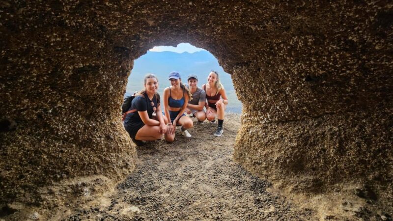 Light Hike with Local Guide - Key Points