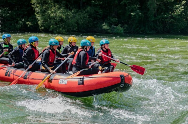 Light rafting tour for adults & families with children aged 8 and over - The Sum Up