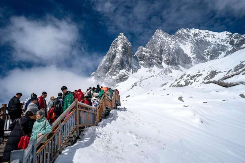 Lijiang: Jade Dragon Snow Mountain Guided Tour with Pickup - The Value Proposition