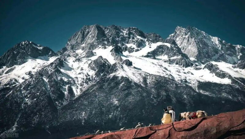 Lijiang: Jade Dragon Snow Mountain with Scenic Train Tour - Detailed Breakdown of the Itinerary