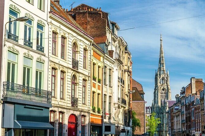 Lille Old Town Walking Tour With A Guide - Discover Lille’s Old Town on a Guided Walking Tour