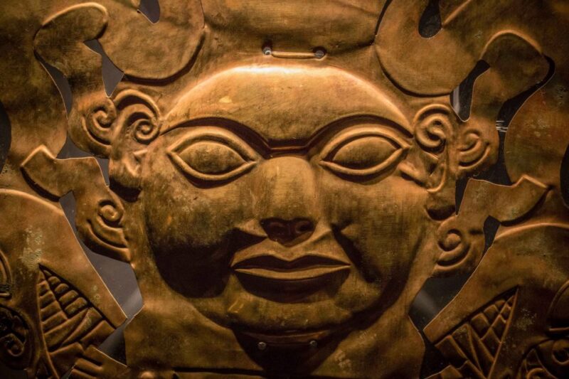 Lima: Half-Day Colonial Lima and Larco Museum Tour - Larco Museum Exploration
