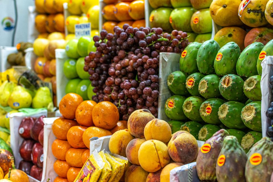 Lima: Historic Center Street Food, Market, and Eateries Tour - Exploring Limas Historic Center