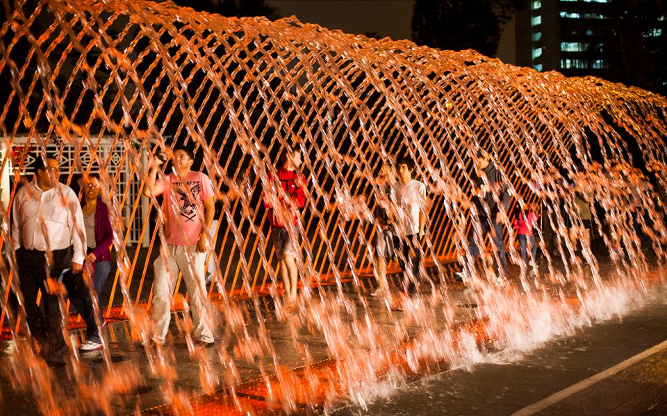 Lima: Larco Museum, Dinner and Magic Water Circuit Tour - Tour Inclusions and Accessibility