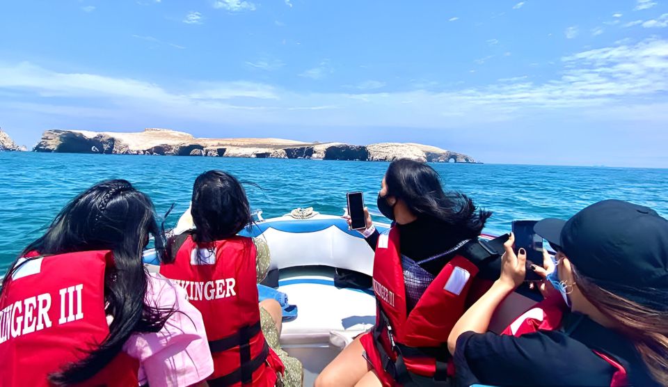 Lima: Paracas & Huacachina Oasis Day Trip With Wine & Dunes - Detailed Itinerary