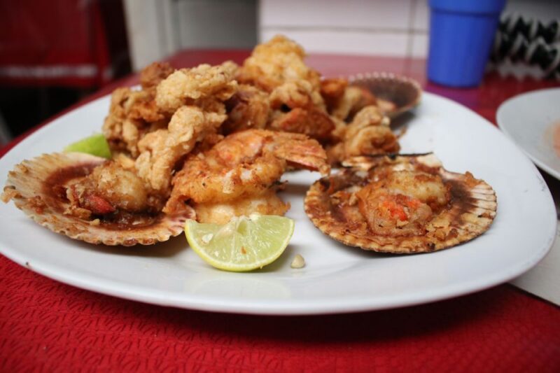 Limas Food Tour Through Local Markets & Barranco Visit - Market Experiences