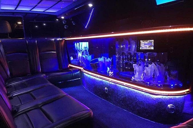 Limo Transfer Airport Cancun - Puerto Morelos Hotel Zone - An In-Depth Review of the Cancun to Puerto Morelos Limo Transfer