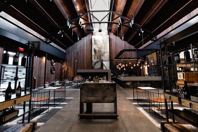 Line Up Tasting of 4 Featured Wine in St. Helena - Key Points