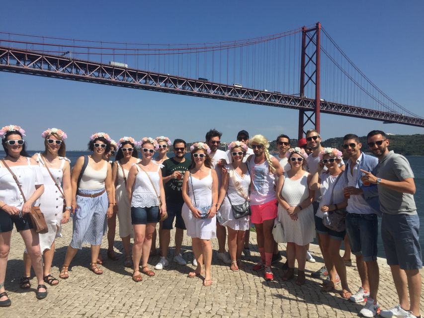 Lisbon: 1-Hour Beer or Sangria Bike Sightseeing Tour - Tips for a Great Experience