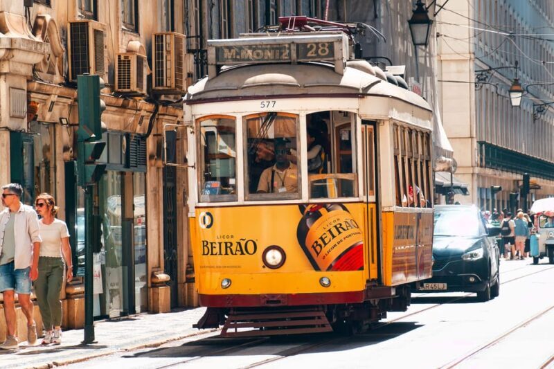 Lisbon: 2-Day Magical-Mystery-Walkingtour for Photographer - Key Points